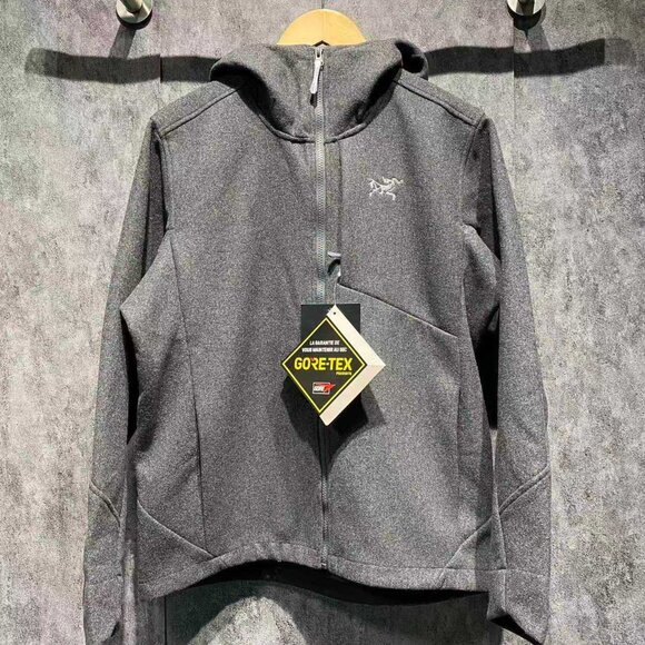 Arc'teryx Sawyer Wool Hoody in black made with Merino wool.